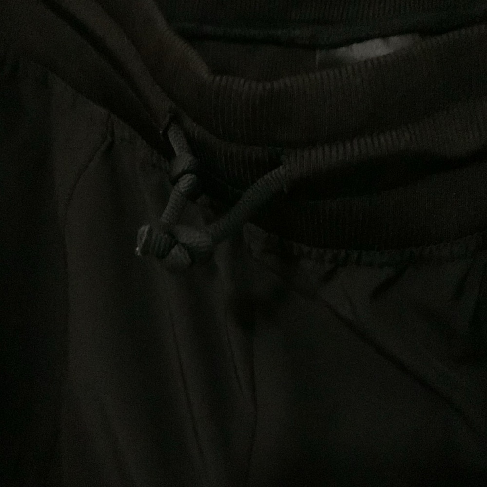 Mny Performance L - image 3